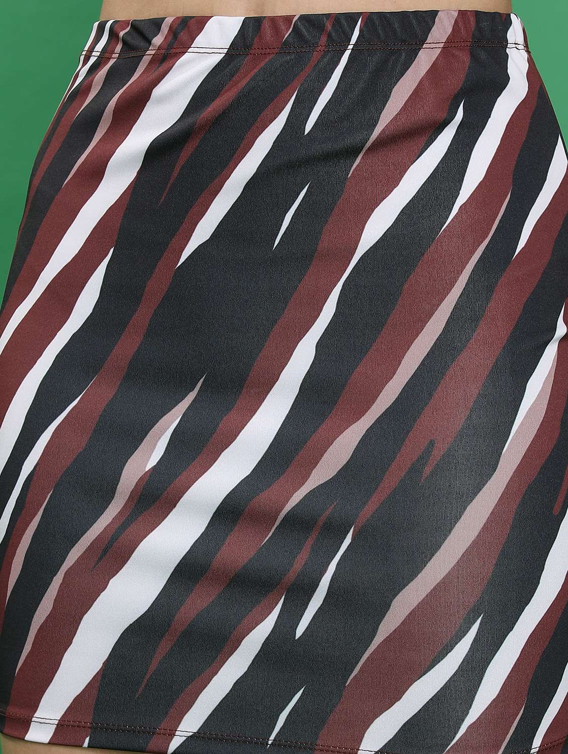 women mid-rise printed pencil skirt - 21596625 -  Standard Image - 4