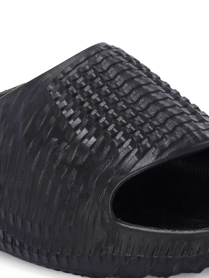 men black slider flip flop - 21596733 -  Standard Image - 4