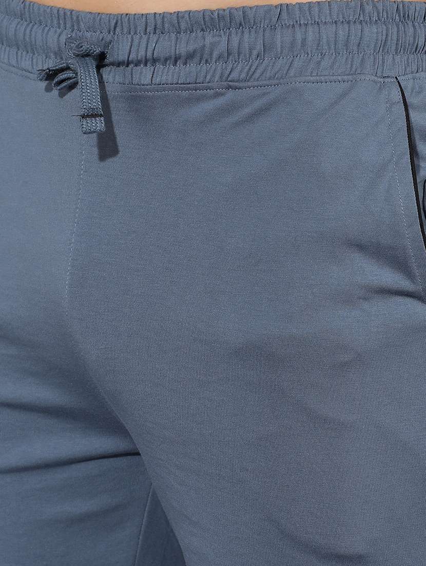 men solid bermuda shorts - 21596889 - Standard Image - 4
