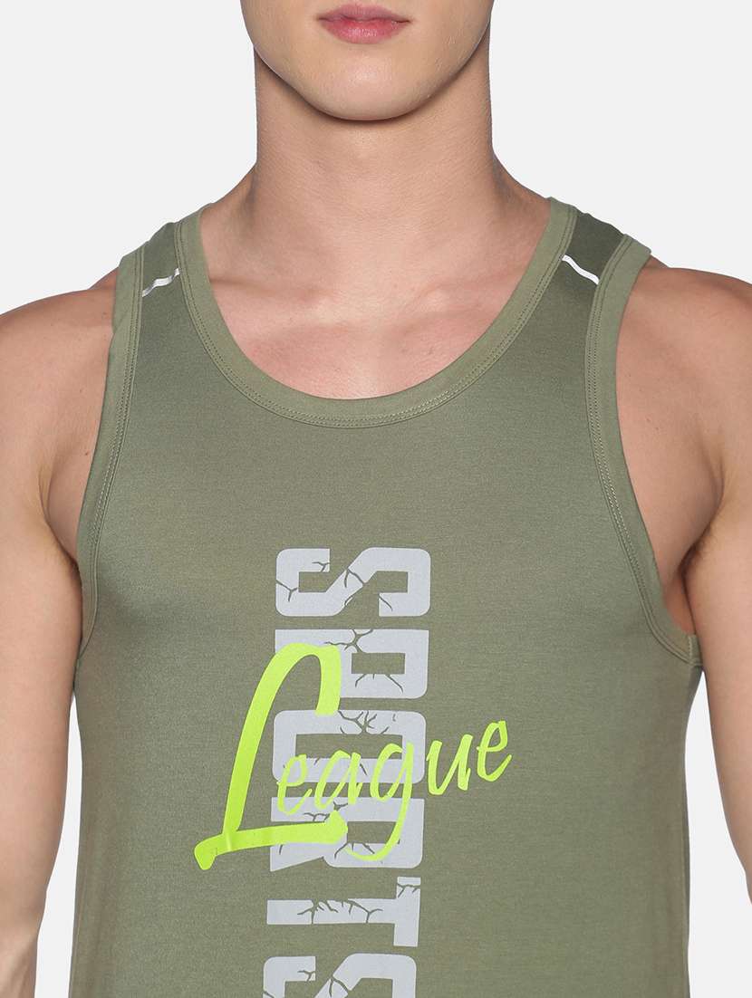 men front print cotton vest - 21597372 -  Standard Image - 4