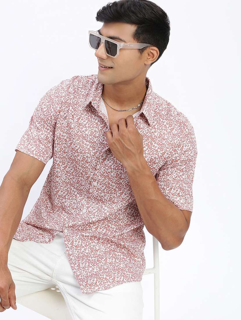 men short sleeves printed casual shirt - 21597475 -  Standard Image - 1