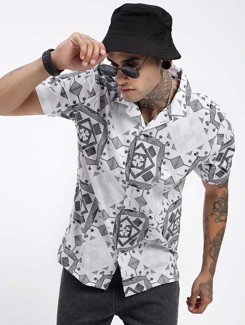 men short sleeves printed casual shirt - 21597496 -  Standard Image - 1
