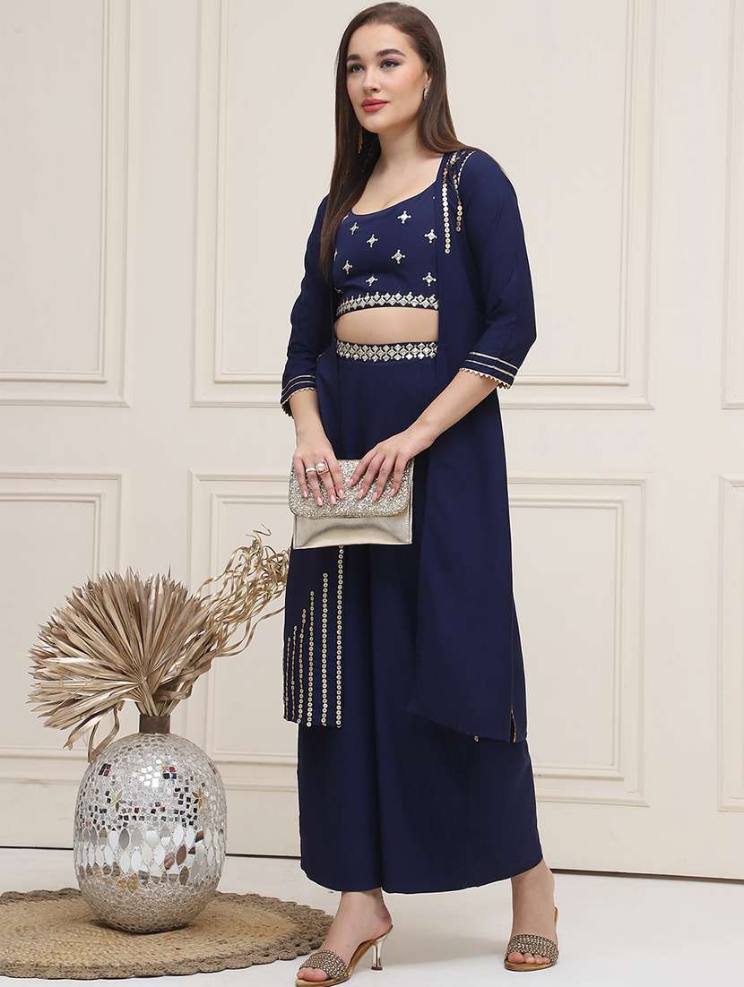 women navy blue embroidered fusion set