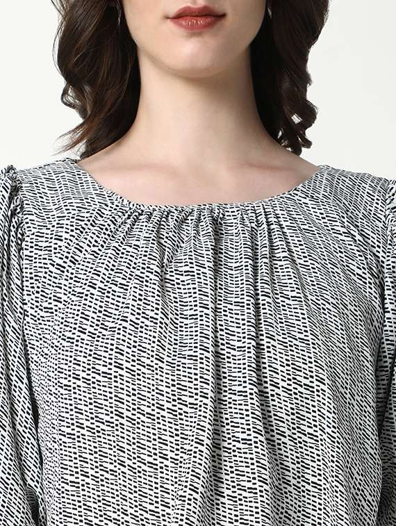 women printed top and trouser co-ord set - 21597981 -  Standard Image - 6