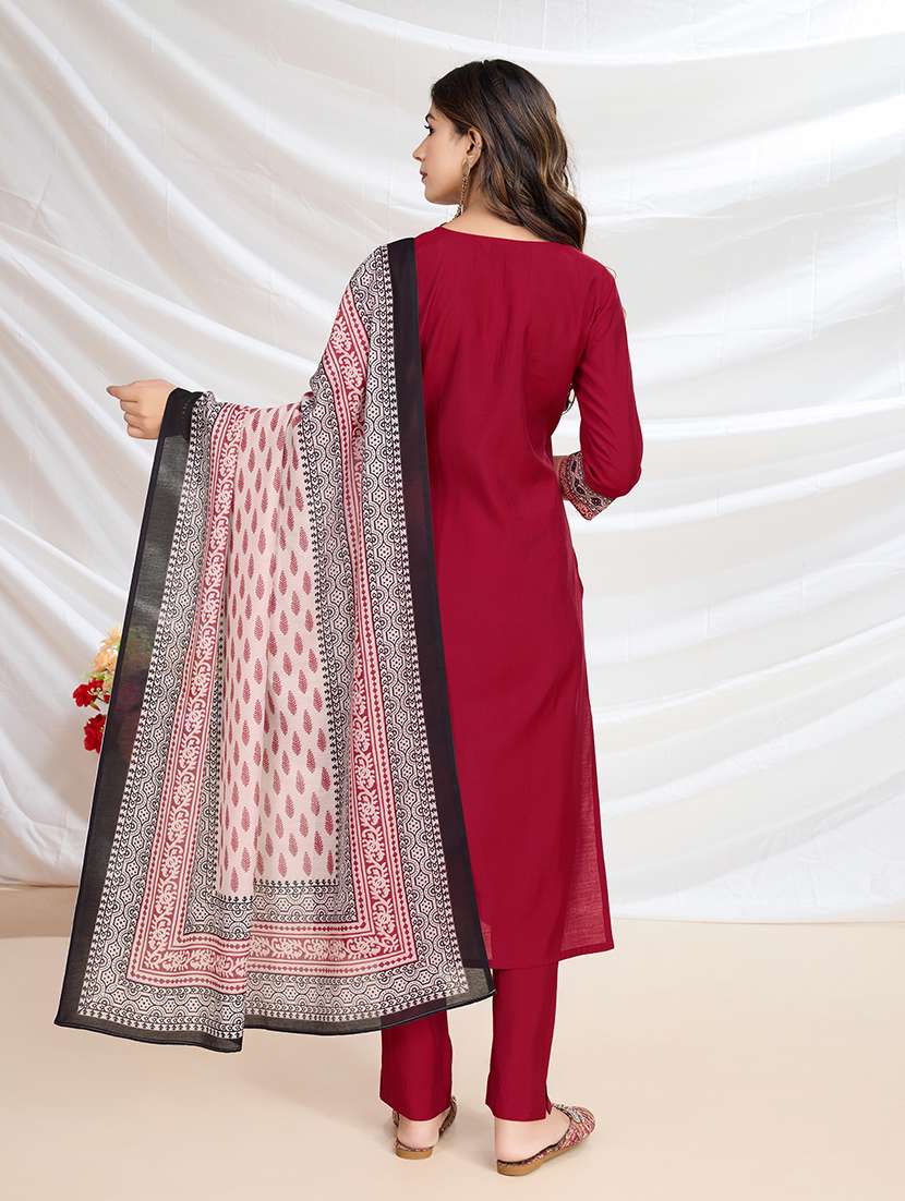 women three quarter sleeve kurta pant with dupatta set - 21598000 - Standard Image - 1