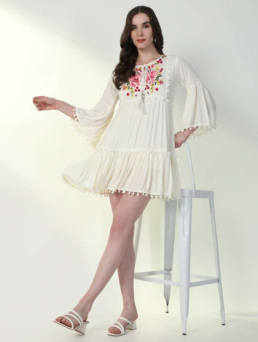 women tie-up neck a-line dress - 21598039 -  Standard Image - 4