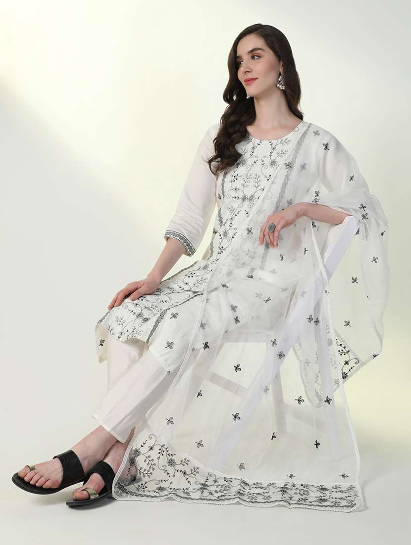 women embroidered kurta pant set with dupatta - 21598135 -  Standard Image - 1
