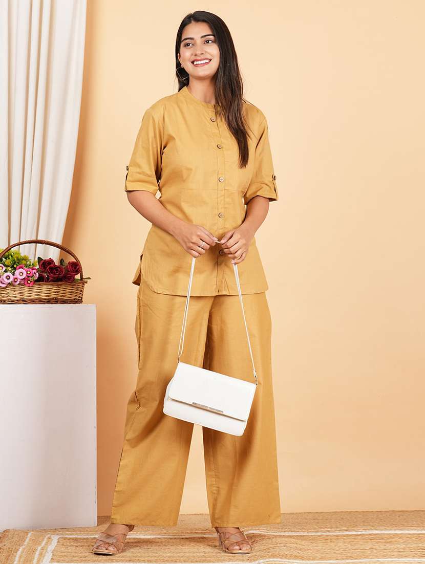 women solid mandarin neck co-ord set - 21598230 - Standard Image - 4