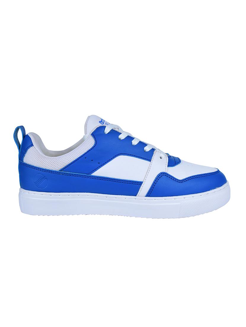men lace up sneakers - 21598362 -  Standard Image - 1