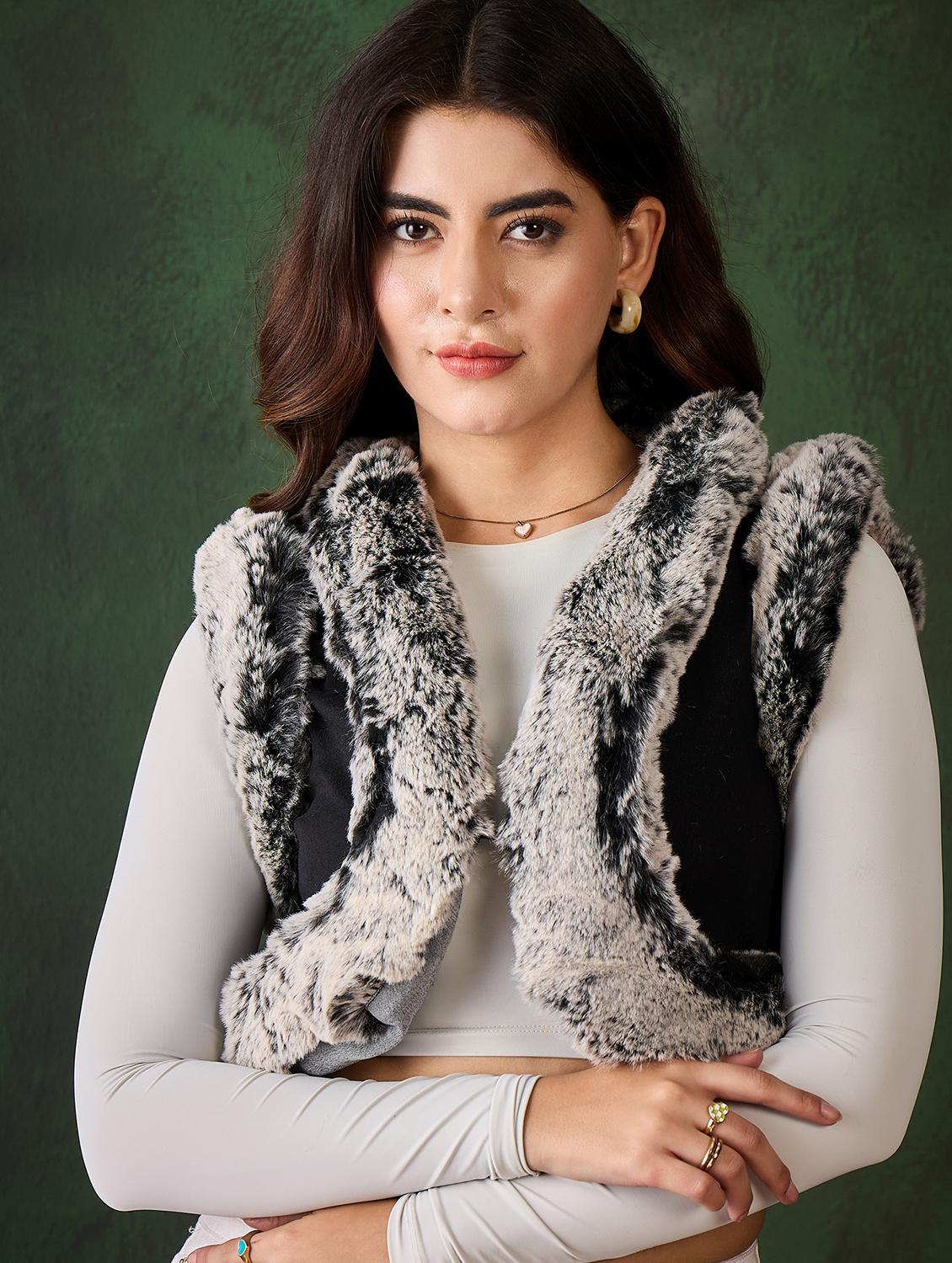 women solid detailed sleeveless shrug - 21599034 - Standard Image - 1