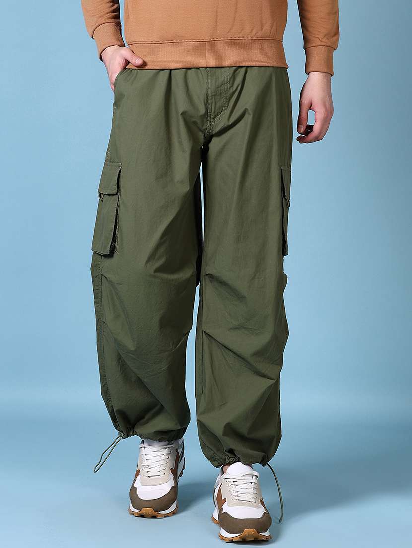 men olive solid cargo