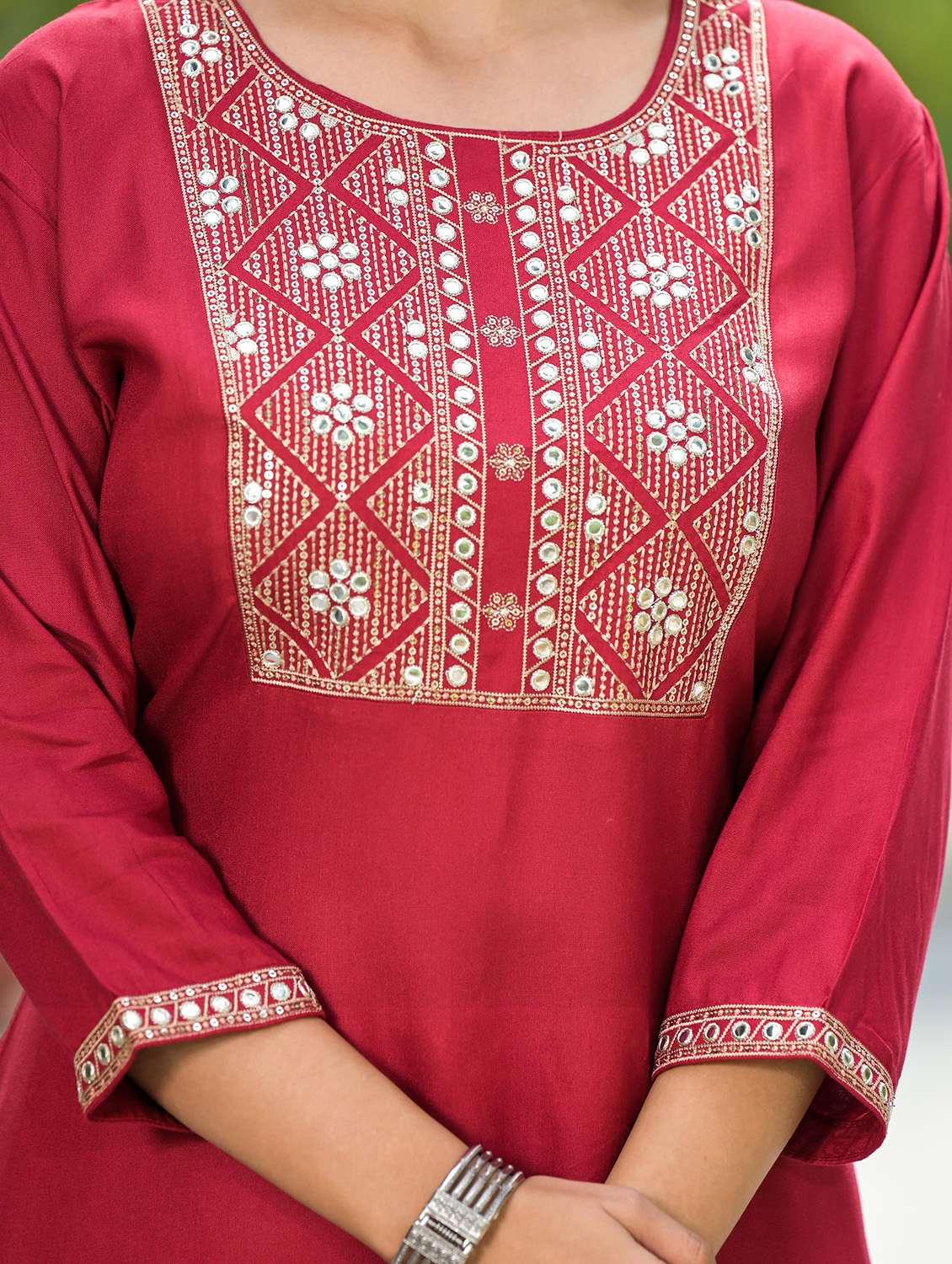 women embroidered three quarter sleeves straight kurta - 21606771 -  Standard Image - 6