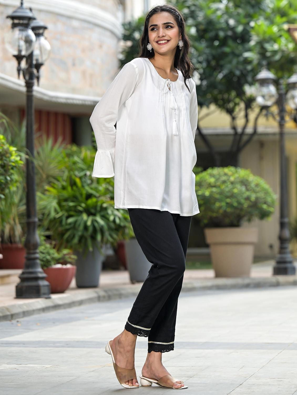 women solid long sleeves straight kurta - 21606818 -  Standard Image - 1