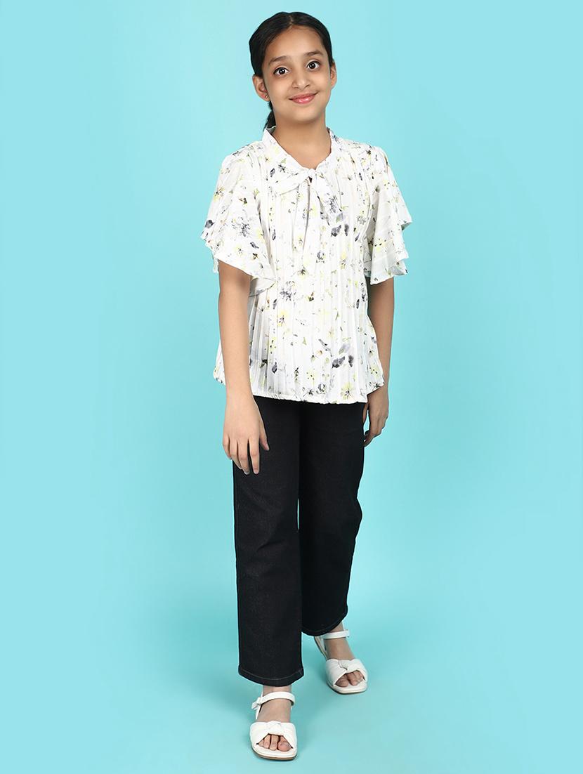 girls printed tie up neck top - 21607406 - Standard Image - 4