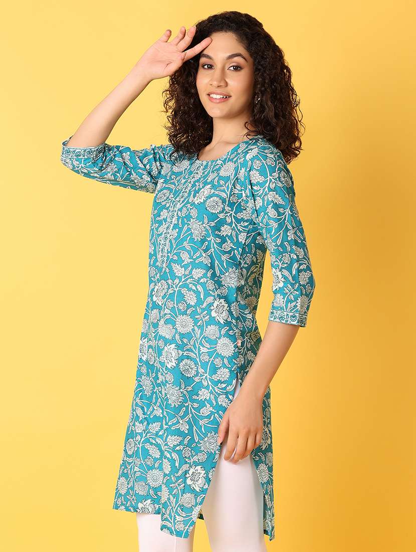 women floral printed three quarter sleeve straight kurta - 21608236 -  Standard Image - 1