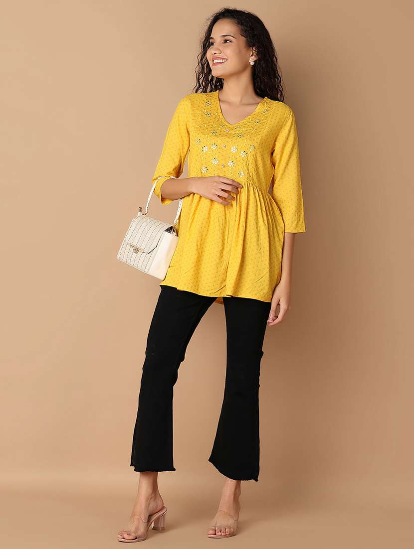 women yellow floral v neck flared kurti - 21608284 -  Standard Image - 4