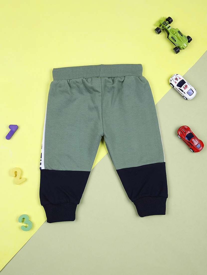 boys green color block relaxed fit jogger - 21608323 - Standard Image - 1