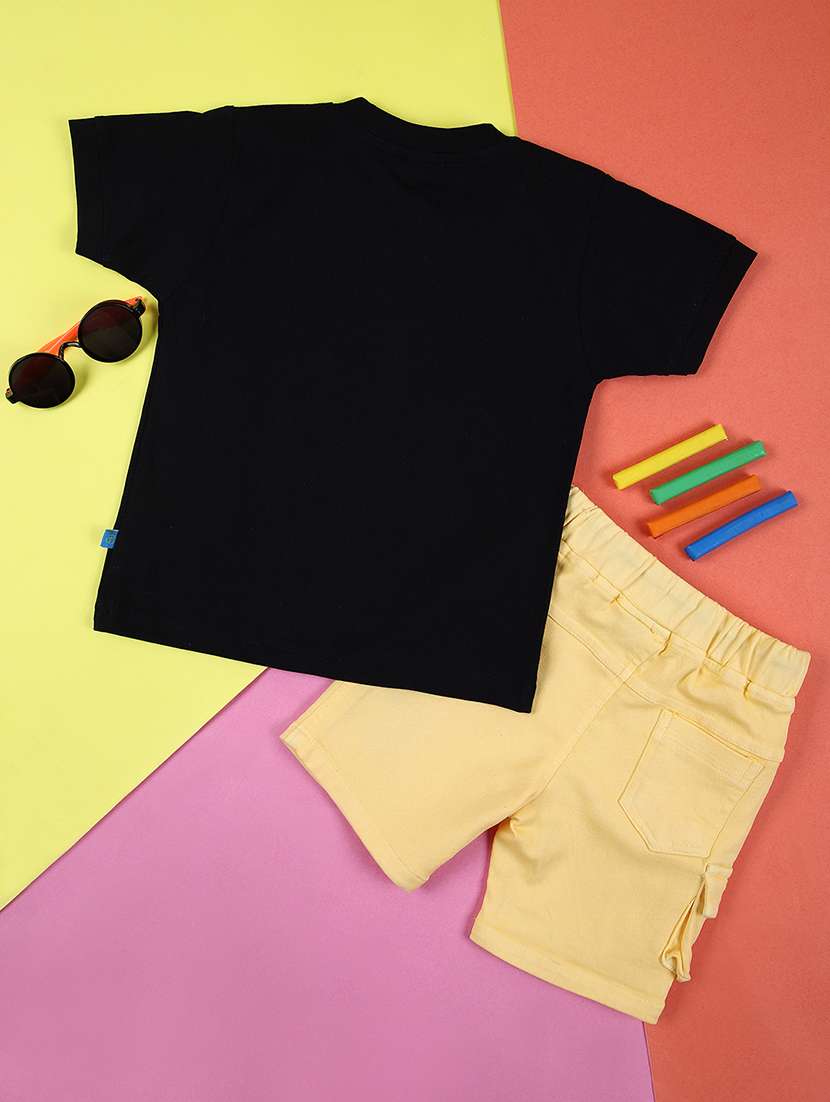 boys printed cotton shorts  twin set - 21608468 -  Standard Image - 1