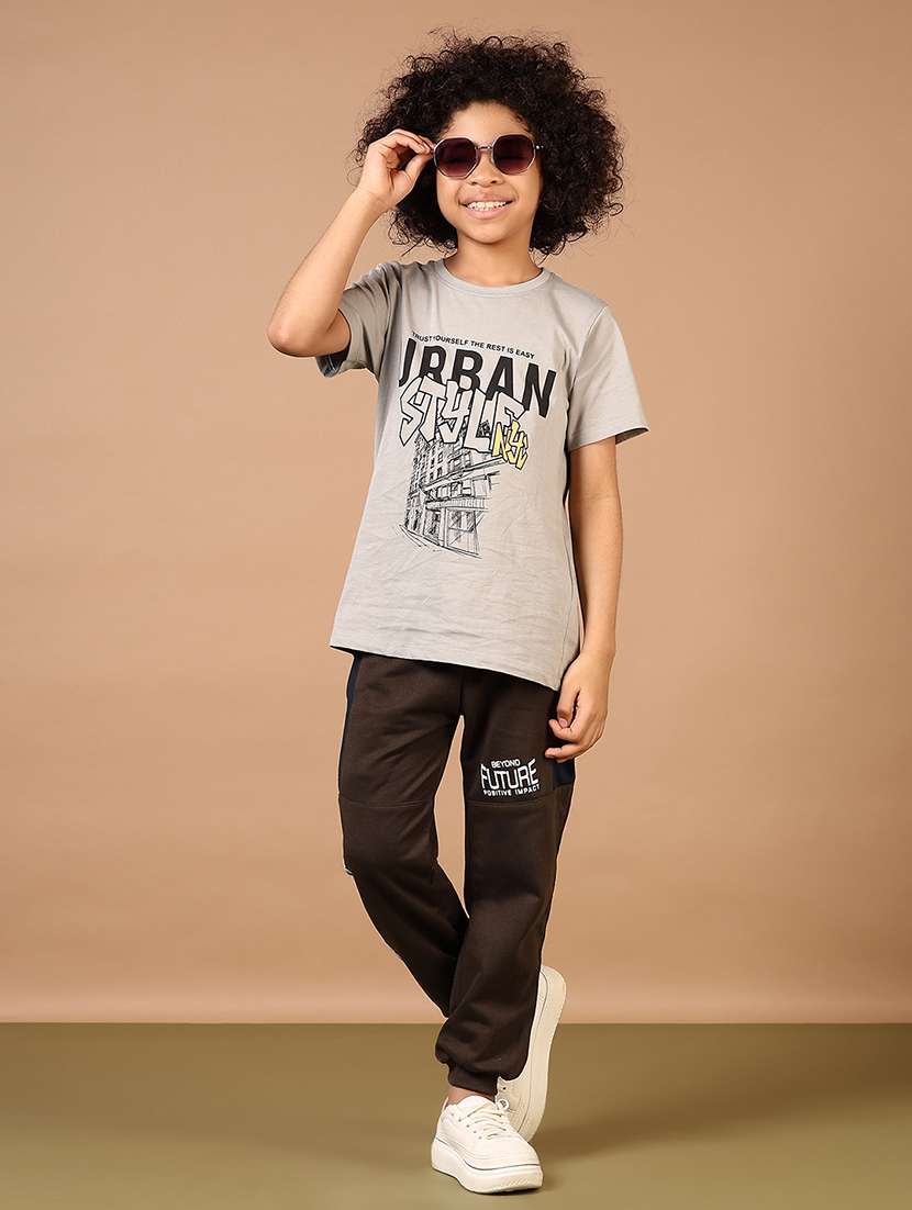 boys printed short sleeve t-shirt - 21609249 -  Standard Image - 4