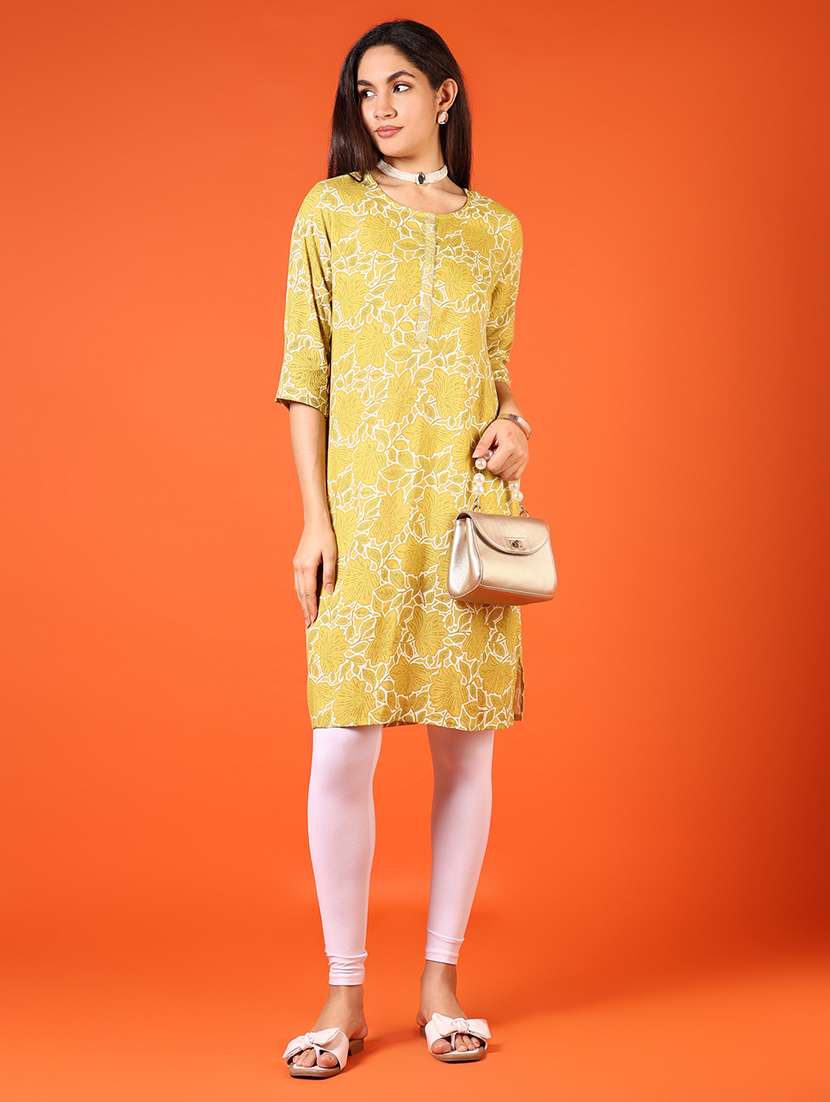 women printed three quarter sleeve straight kurta - 21609270 -  Standard Image - 4