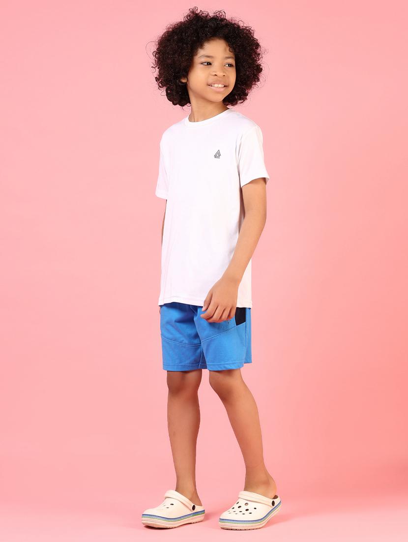 boys tapered mid rise shorts - 21609543 - Standard Image - 4