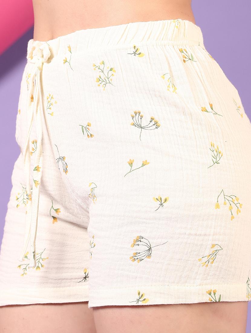 women printed mid rise shorts - 21609752 - Standard Image - 4