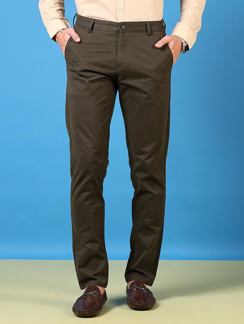 men mid rise solid flat front casual trouser - 21610495 - Standard Image - 0