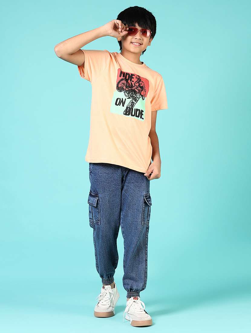 boys front print short sleeve t-shirt - 21610978 -  Standard Image - 4