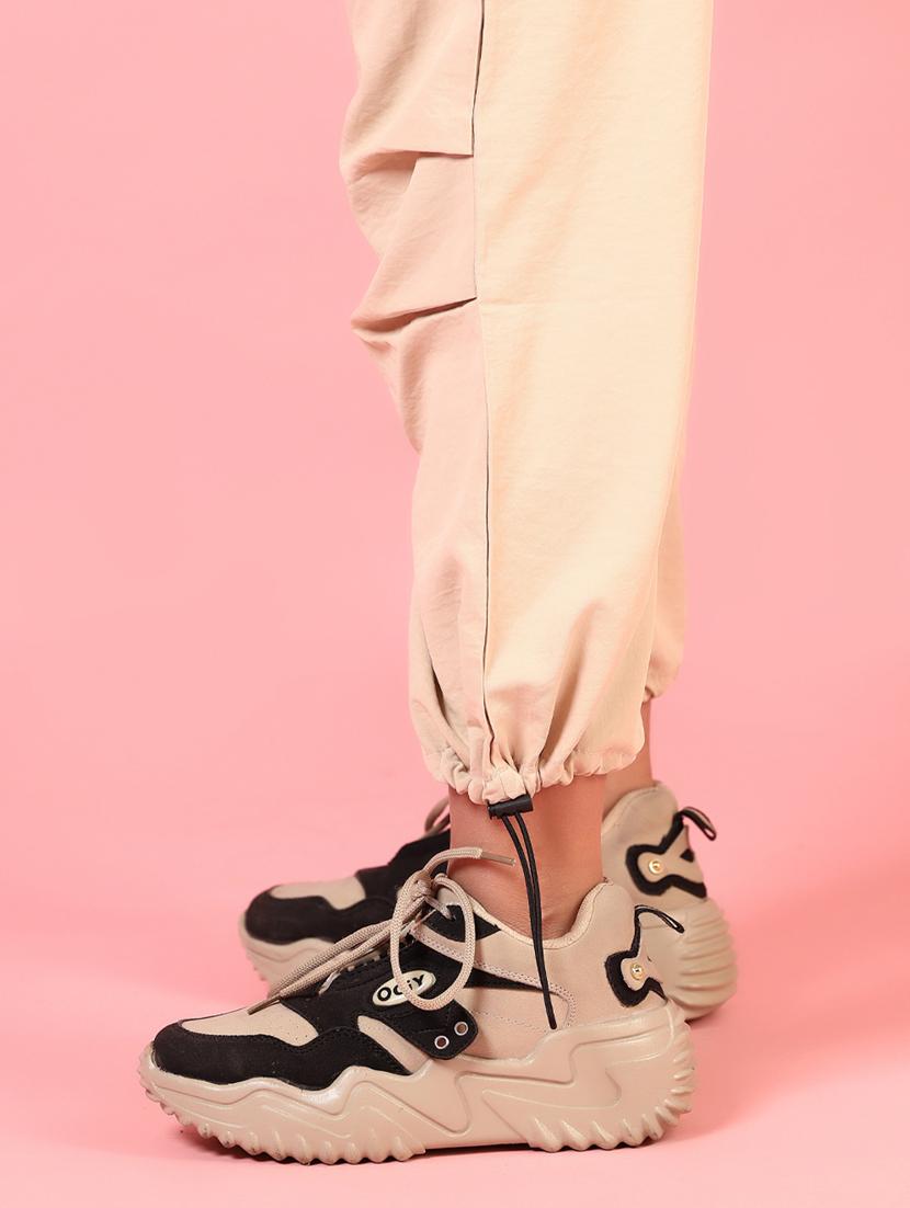 girls solid mid rise relaxed fit jogger - 21611328 - Standard Image - 4