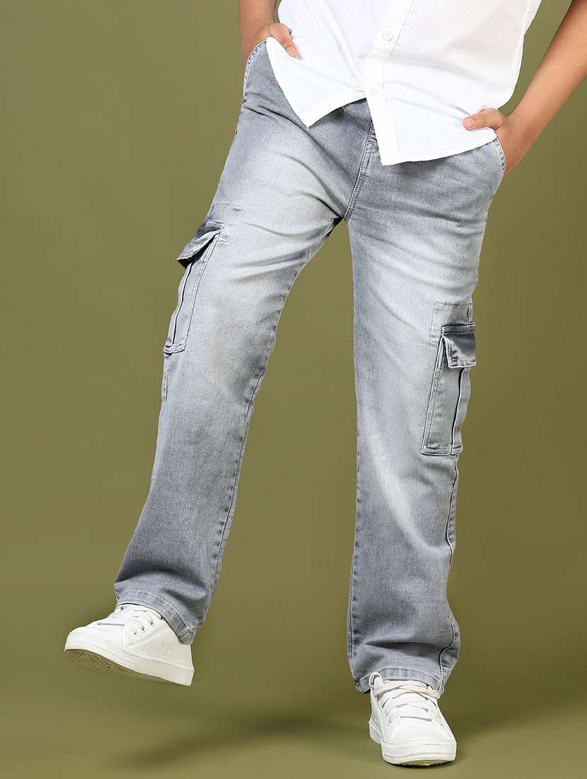 boys solid mid rise relaxed fit cargo