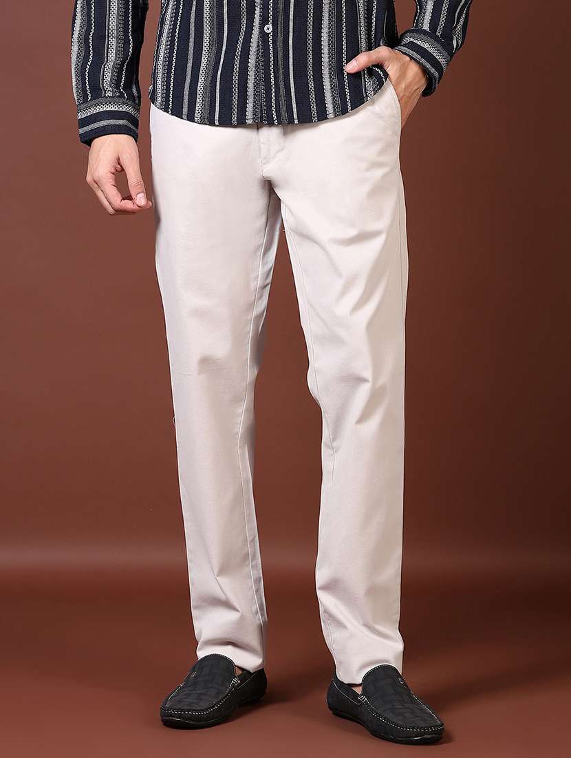 men solid mid rise flat front casual trouser