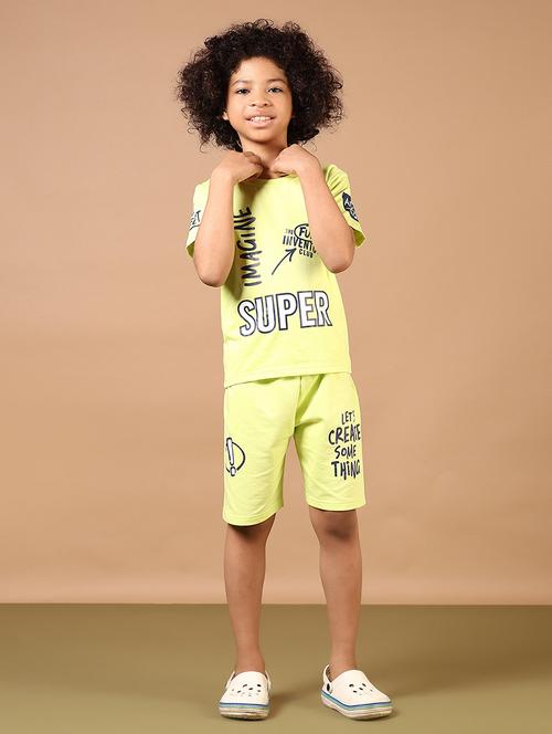 boys printed t-shirt and shorts set - 21612202 - Standard Image - 0