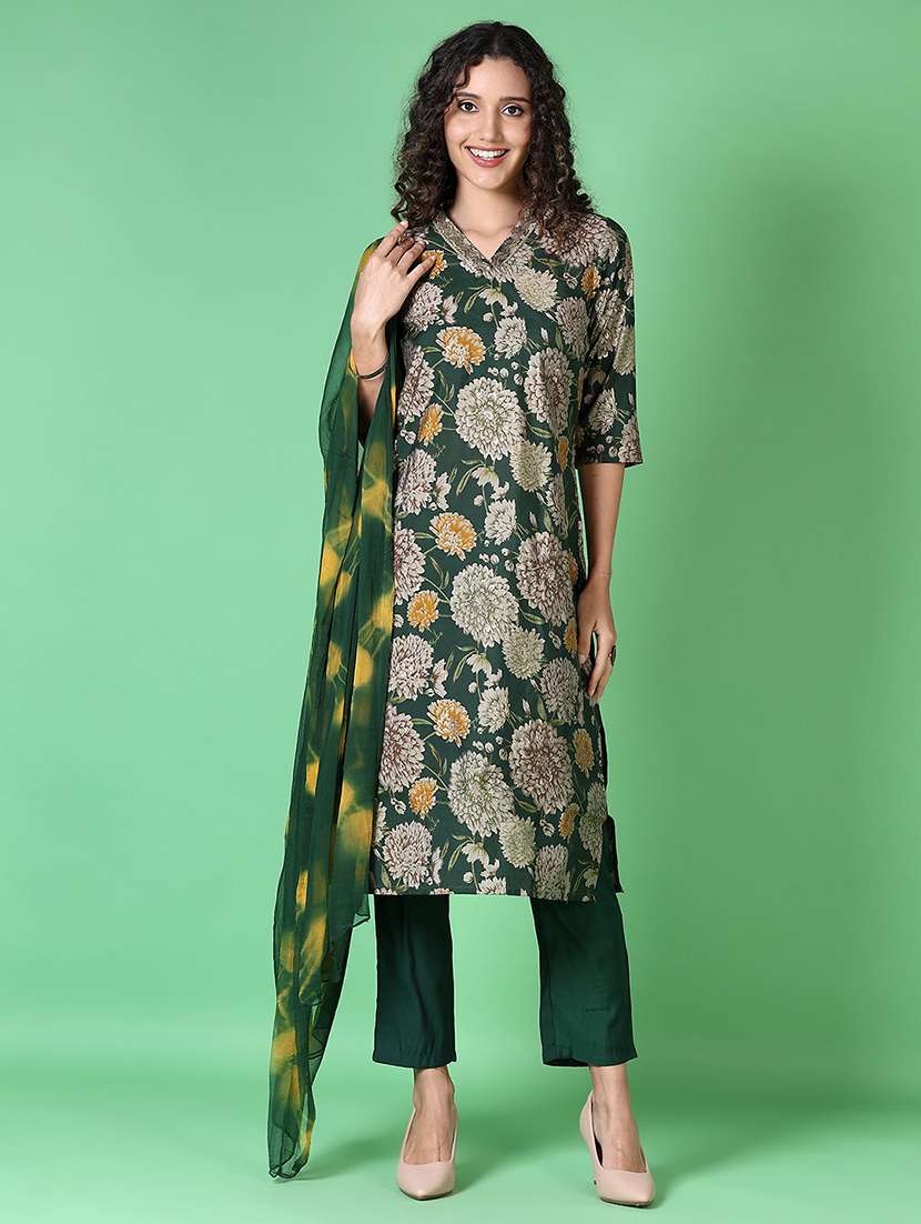 women floral kurta pant set with dupatta