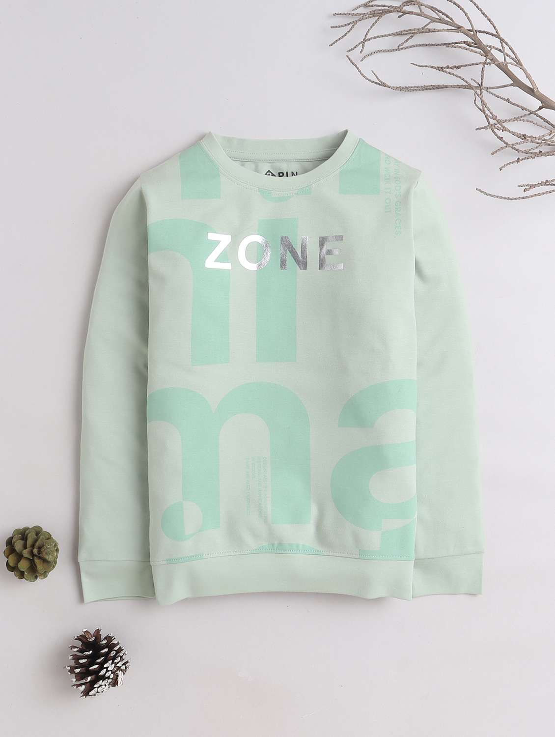boys round neck typographic sweatshirt