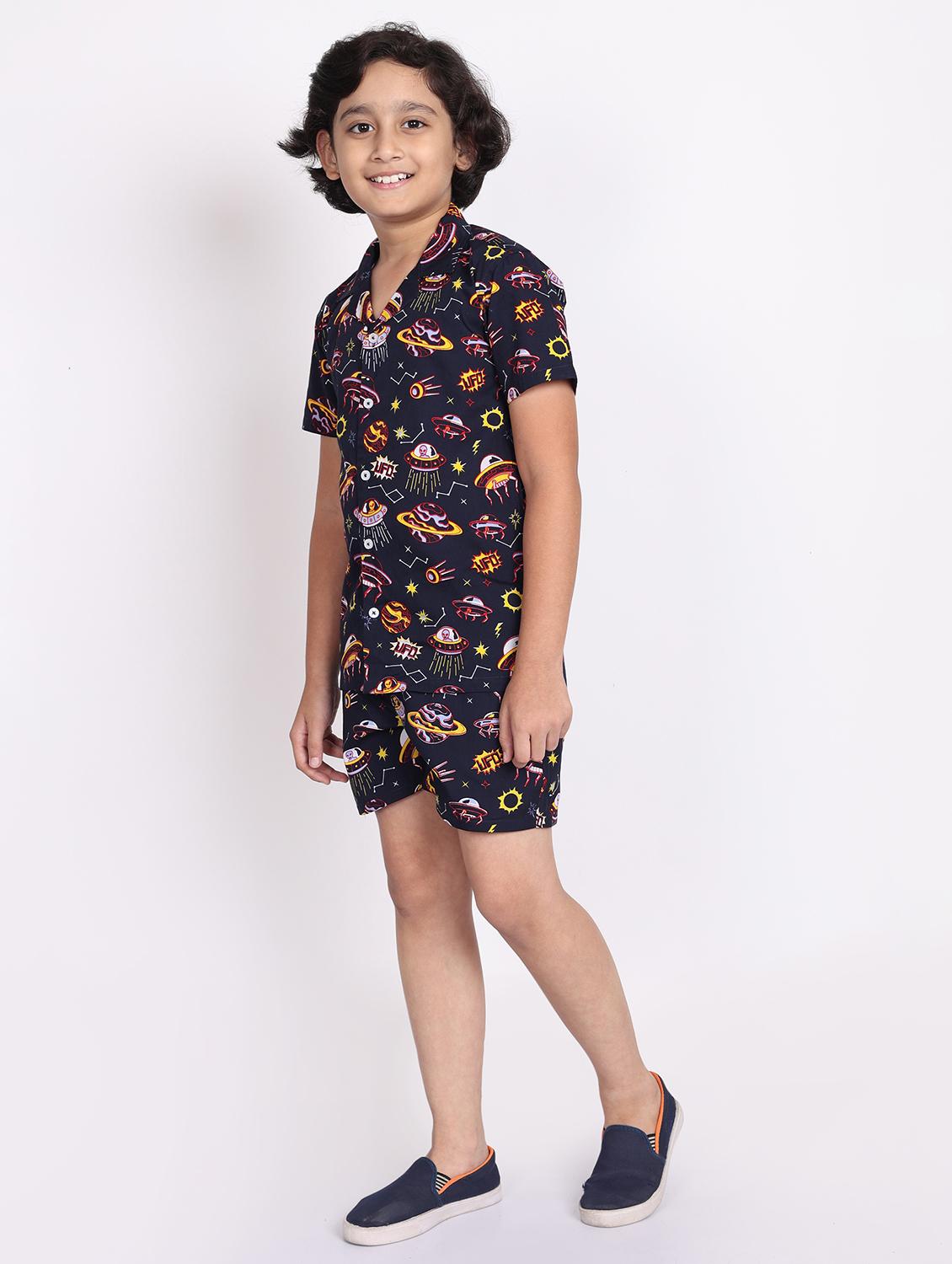 boys printed shorts co-ords set - 21613447 -  Standard Image - 1