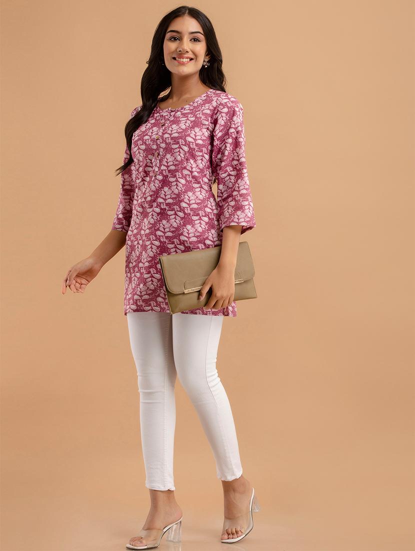 women three quarter sleeve straight kurti - 21613809 - Standard Image - 4