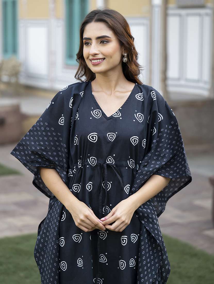 women blue printed v neck kaftan ethnic dress - 21613933 -  Standard Image - 4