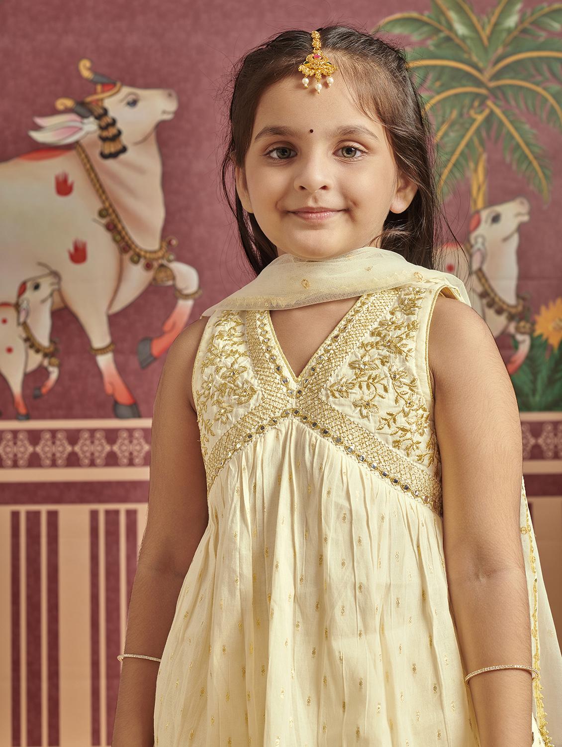 girls self design festive wear ethnic set - 21613955 - Standard Image - 4