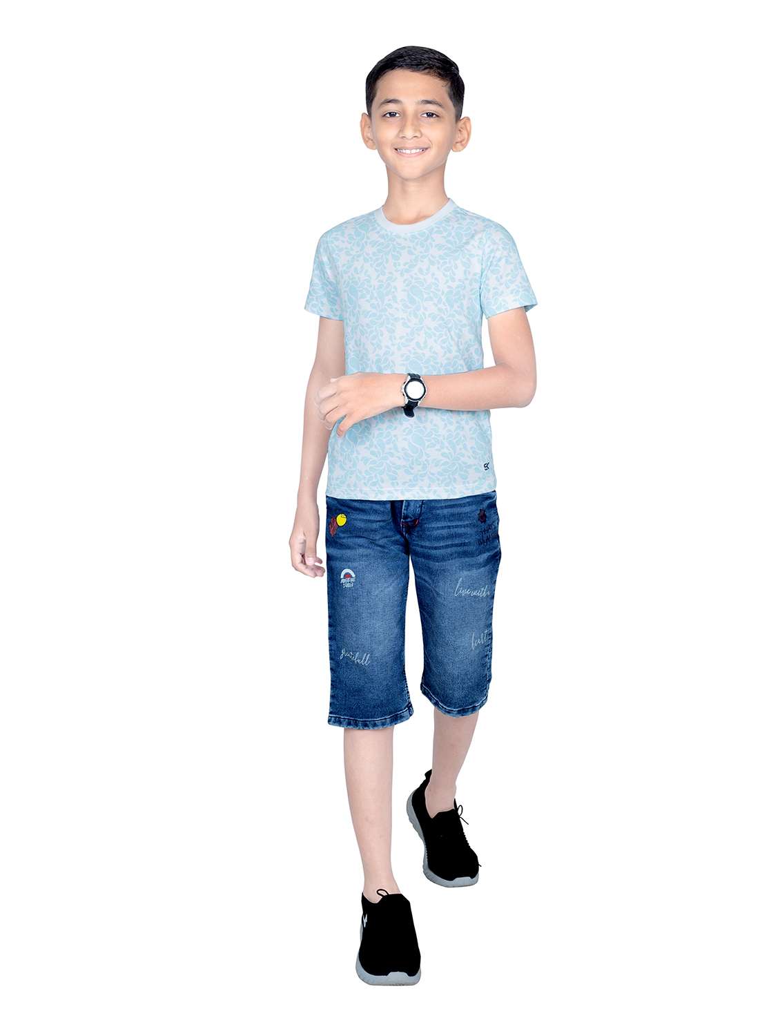 boys printed round neck t-shirt - 21617012 -  Standard Image - 4