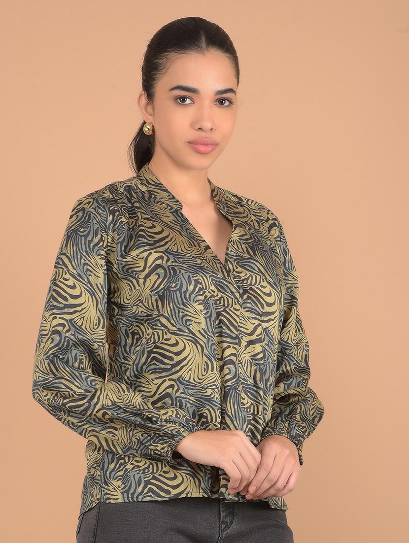 women abstract printed regular top - 21617420 -  Zoom Image - 0