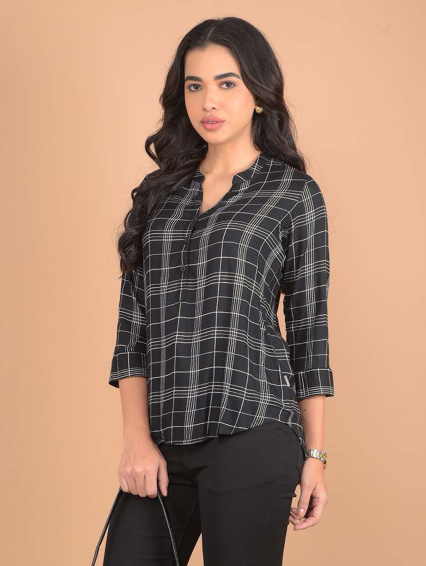women checked printed three quarter sleeves top