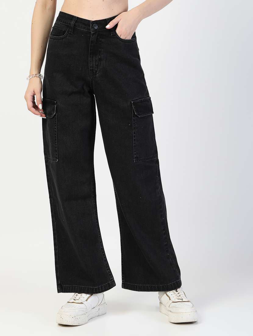 women solid cargo pant