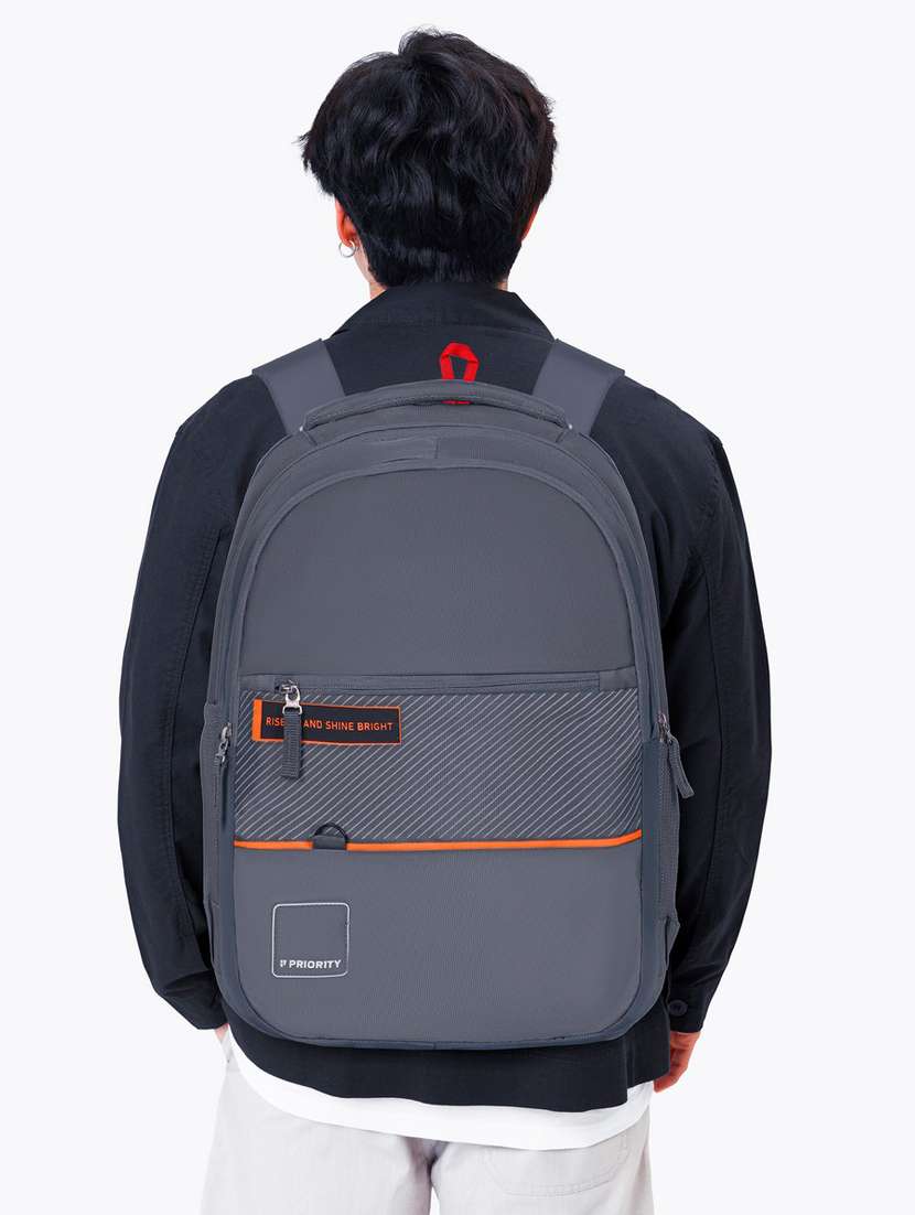 men grey adjustable straps backpack - 21617488 -  Standard Image - 4