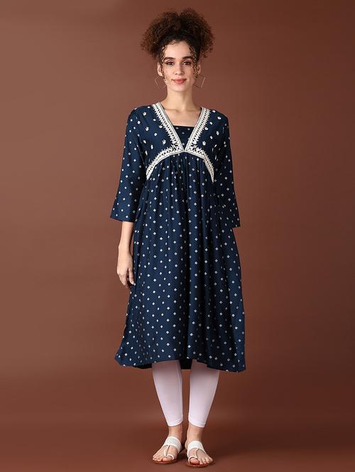 women three quarter sleeve a-line kurta - 21618703 - Standard Image - 0