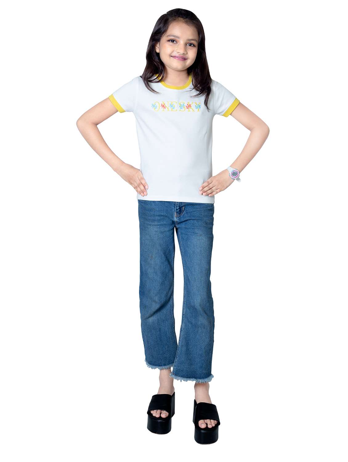 girls round neck printed short sleeves t-shirt - 21618894 -  Standard Image - 4