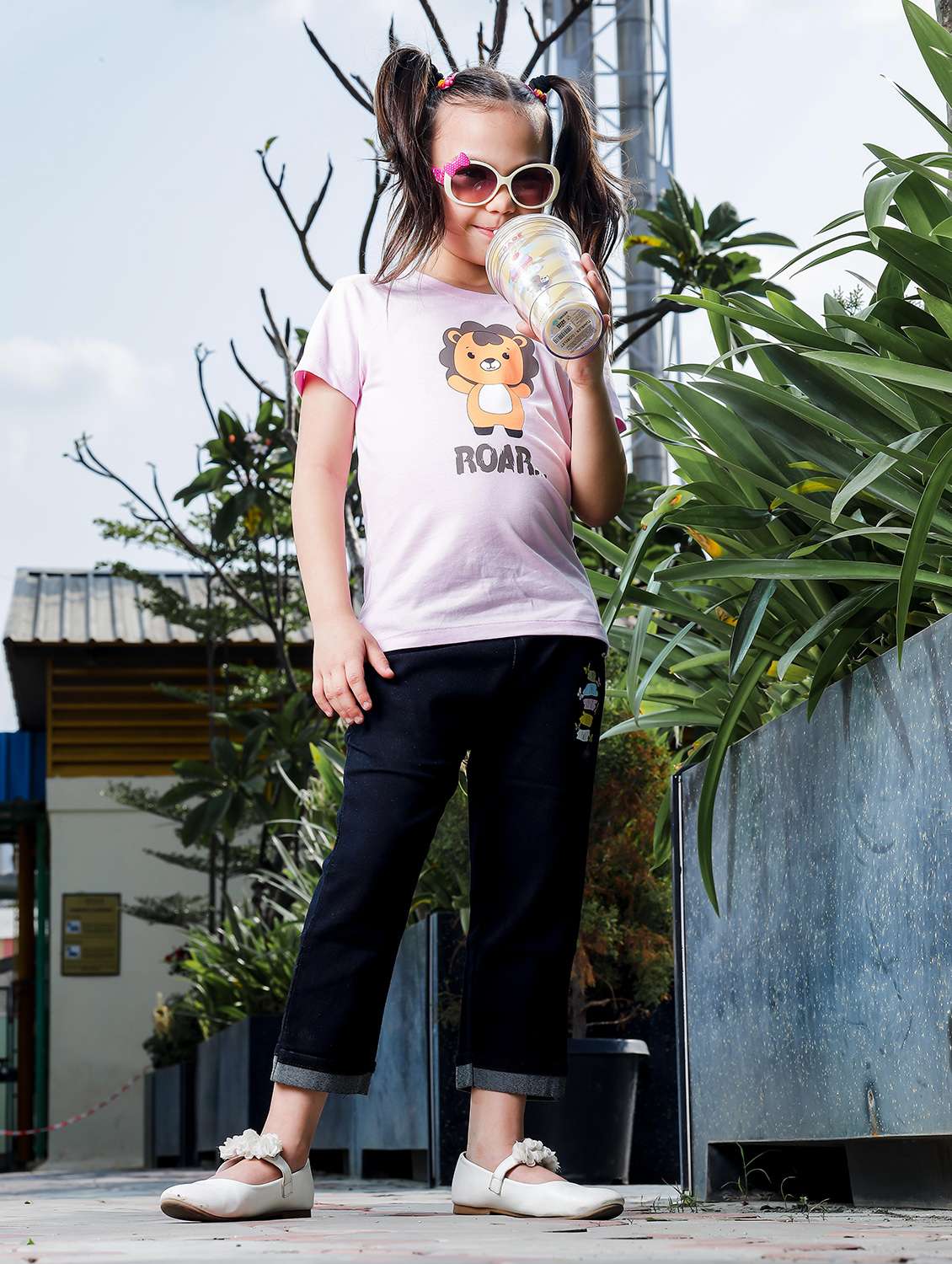 girls round neck printed short sleeves t-shirt - 21618903 - Standard Image - 4