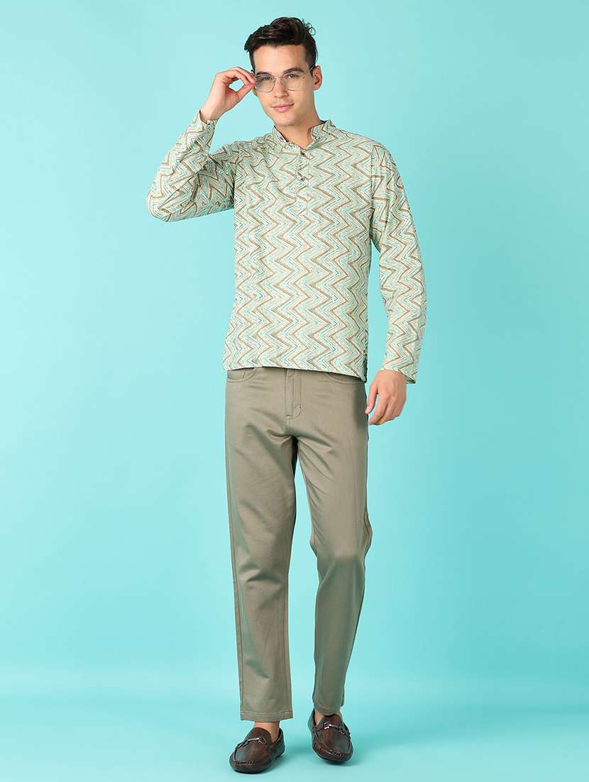 men mid rise solid chinos - 21620394 - Standard Image - 4