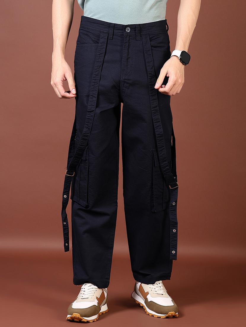 men solid mid rise regular fit cargo - 21620625 - Zoom Image - 0