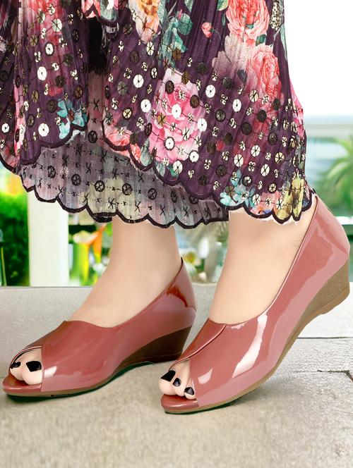 women solid slip on wedges - 21622323 - Standard Image - 0