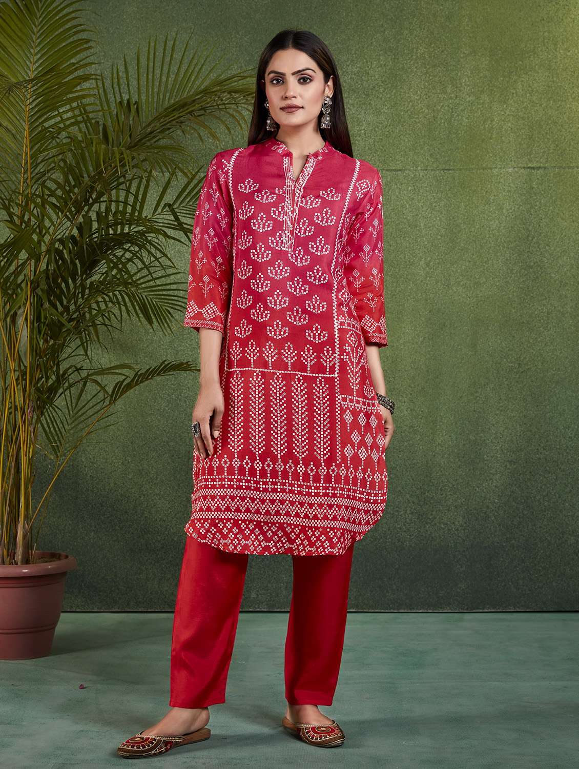 women three quarter sleeve kurta pant set